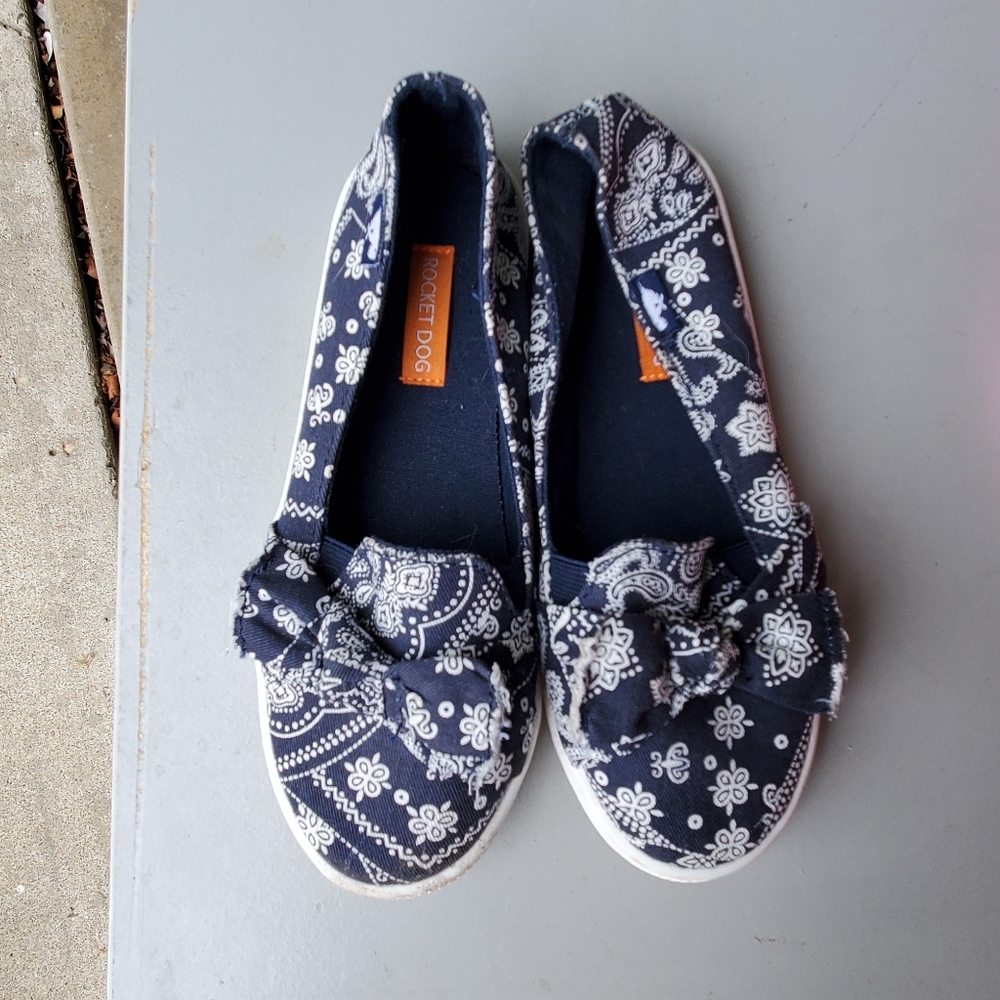 Girls Rocket Dog slip on shoes.
